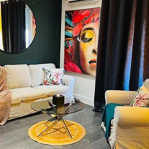 Appart 6 Couchage A 10 Min D'avignon Centre Appartement