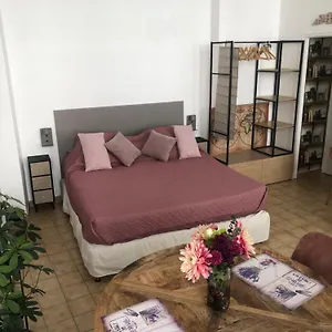 Apartment Au Coeur D'avignon Intra-muros, Avignon